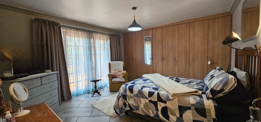  Bedroom Property for Sale in Meerhof North West